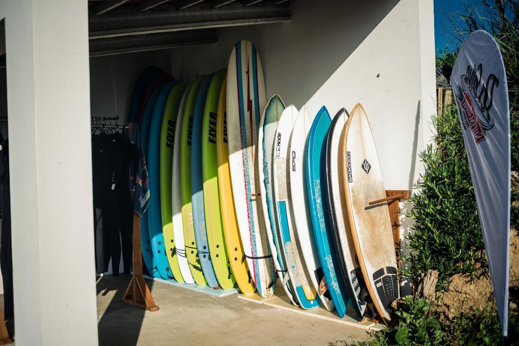 Da Silva Surfcamp Hostel Areia Branca Exterior foto