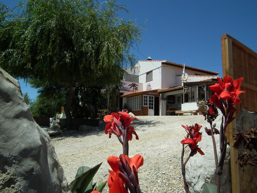 Da Silva Surfcamp Hostel Areia Branca Exterior foto